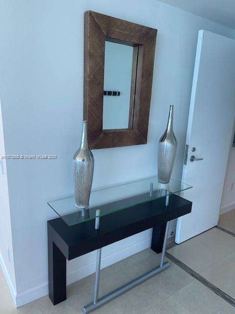Small Image of 3801 COLLINS AVE #1806, Miami Beach Number 26