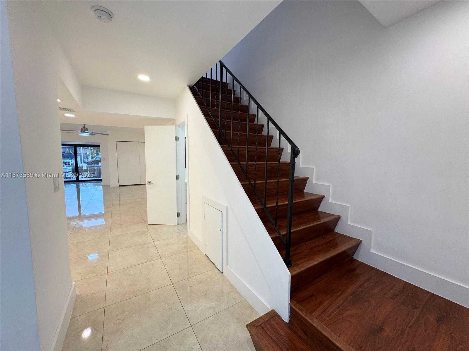 Small Image of 3768 NORTH EAST 167TH ST #46, North Miami Beach Number 16