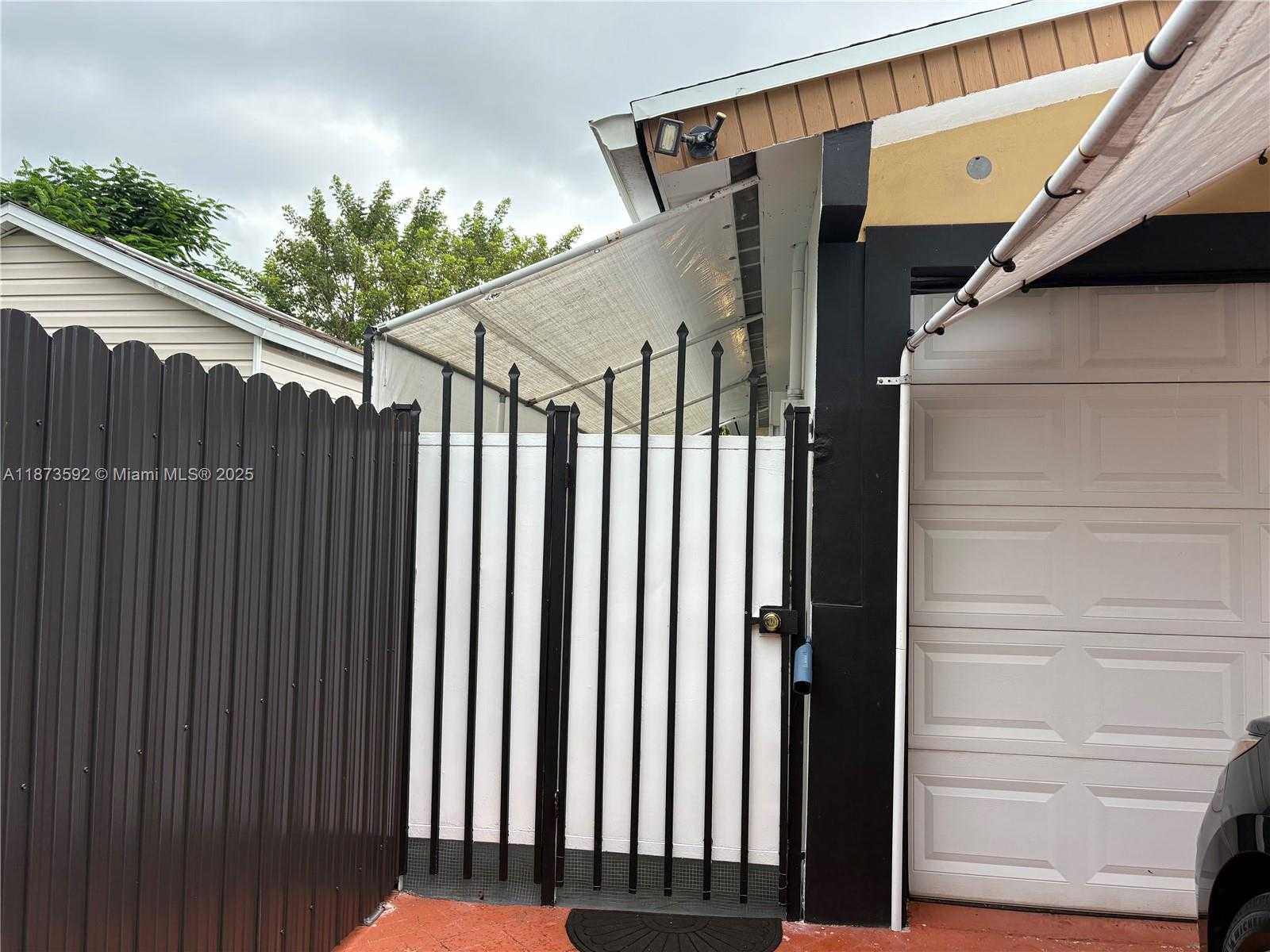 Small Image of 9470 SOUTH WEST 79TH ST #A, Miami Number 3