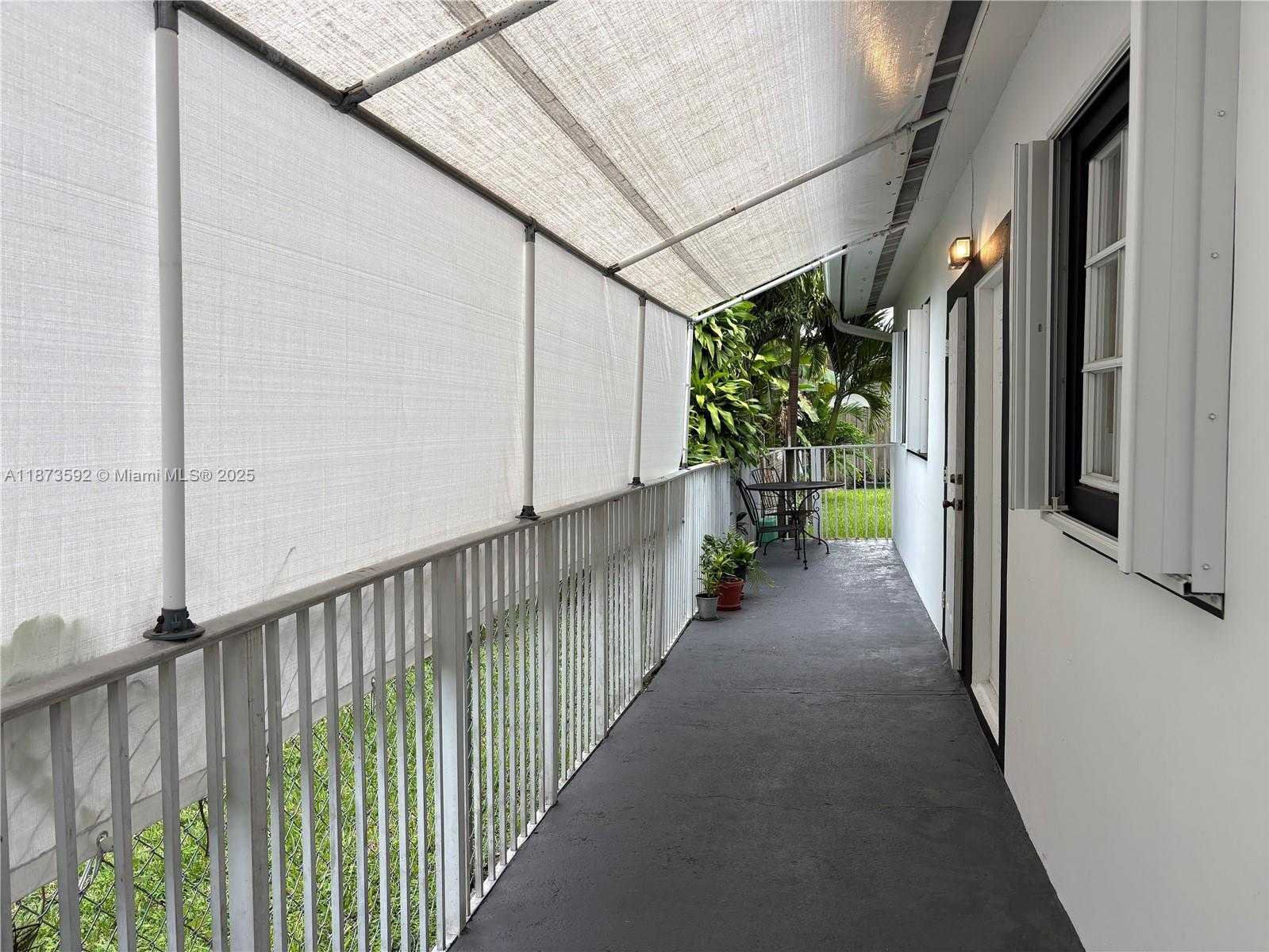 Small Image of 9470 SOUTH WEST 79TH ST #A, Miami Number 4