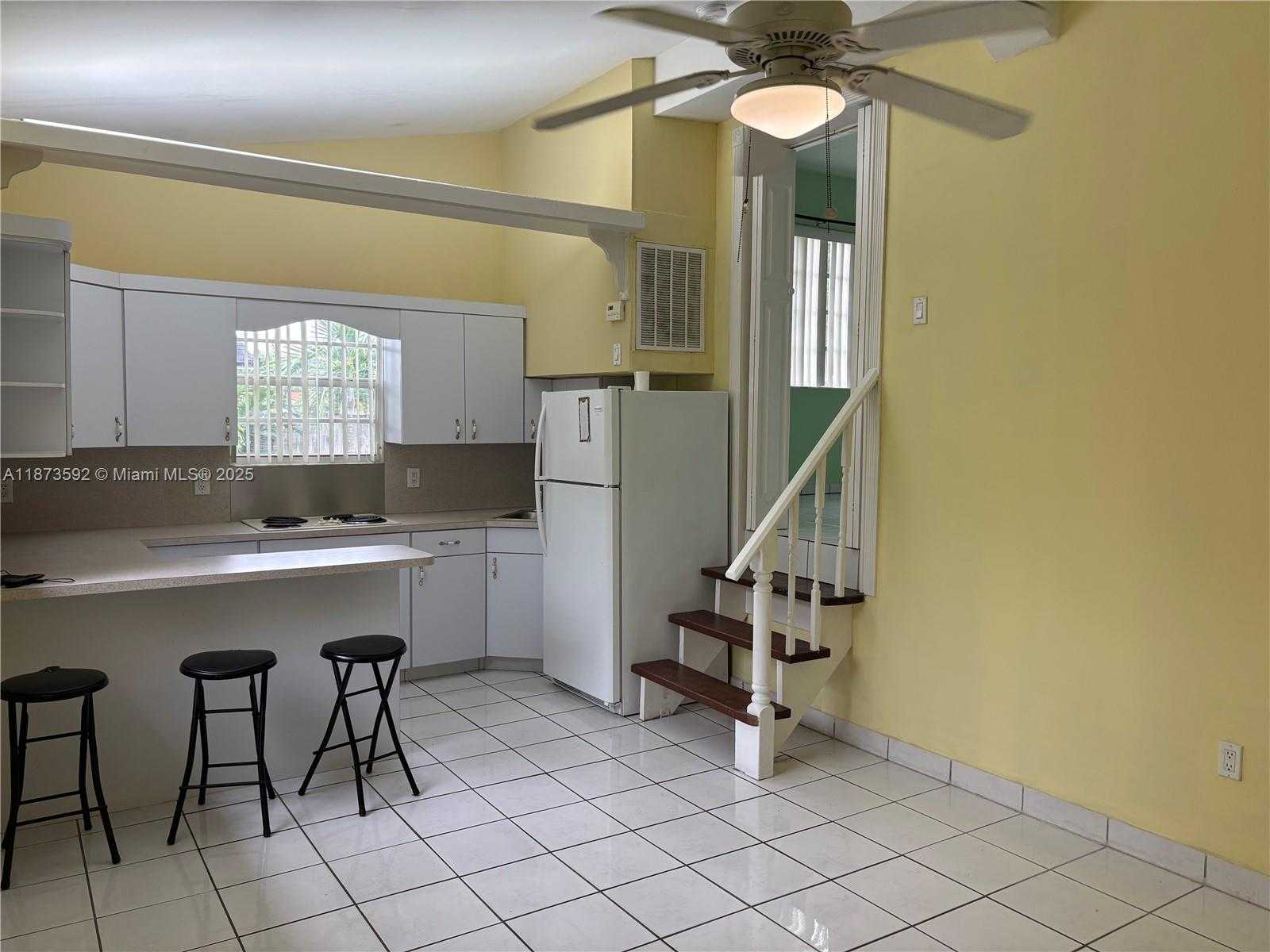 Small Image of 9470 SOUTH WEST 79TH ST #A, Miami Number 7