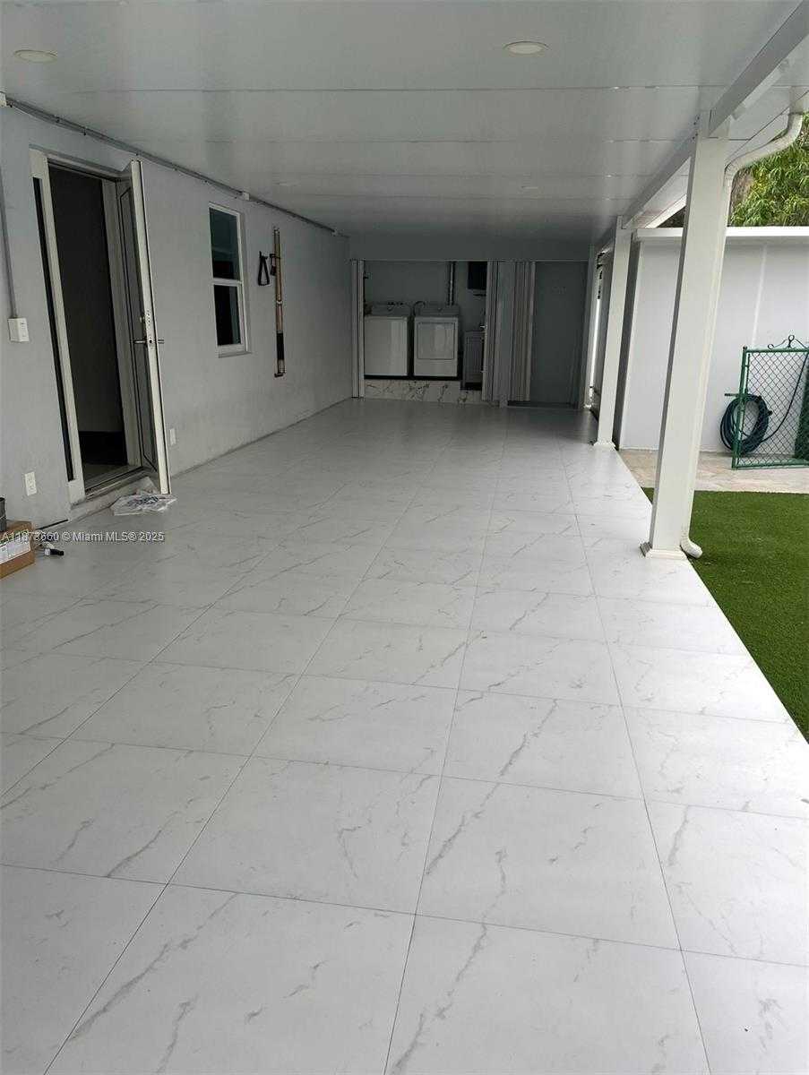 Small Image of 3610 NORTH WEST 211TH ST #3610, Miami Gardens Number 15