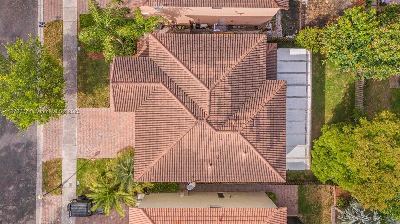 Small Image of 628 SOUTH EAST 37TH PL, Homestead Number 26