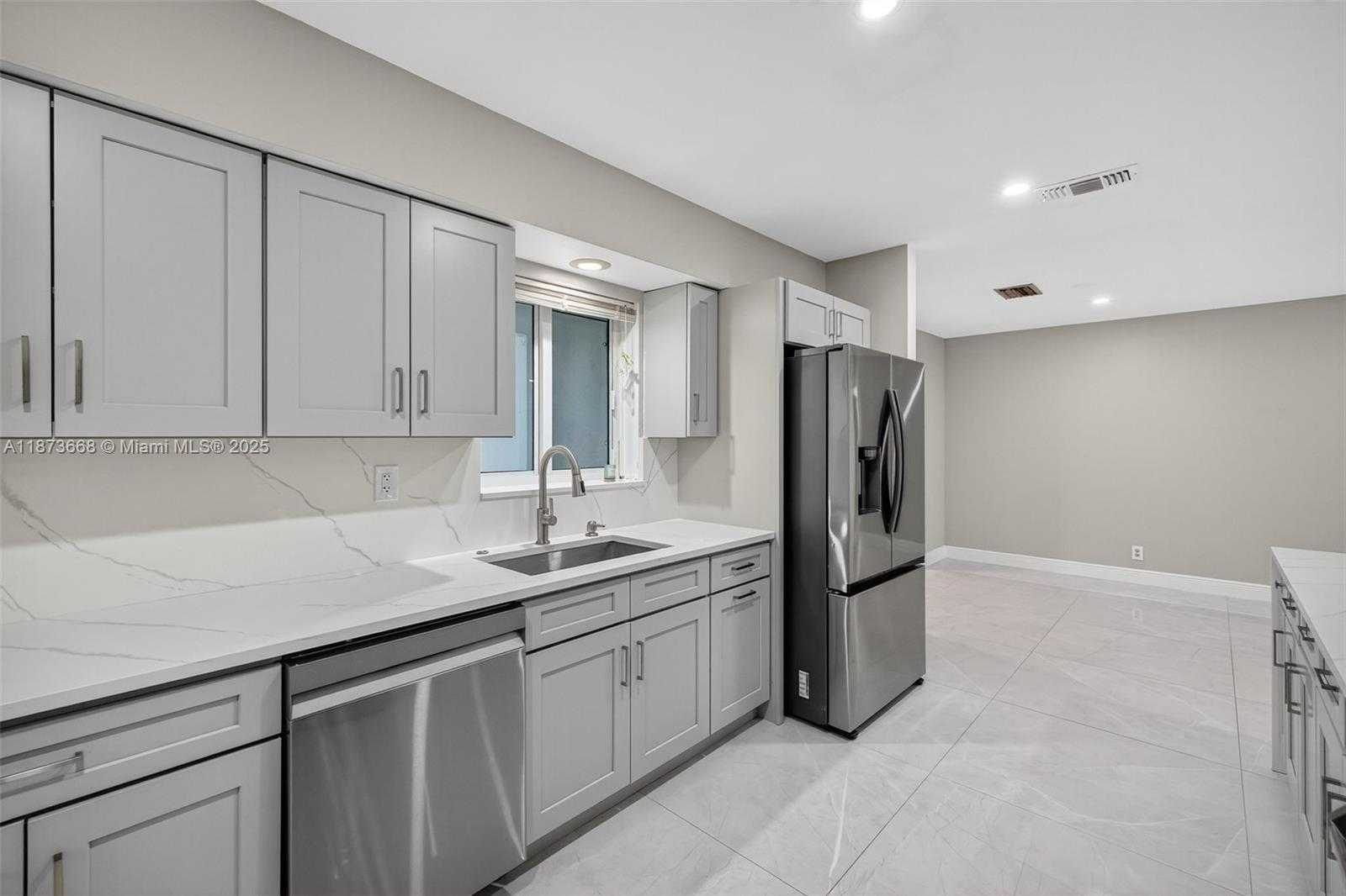Small Image of 2201 NORTH EAST 52ND ST, Fort Lauderdale Number 20