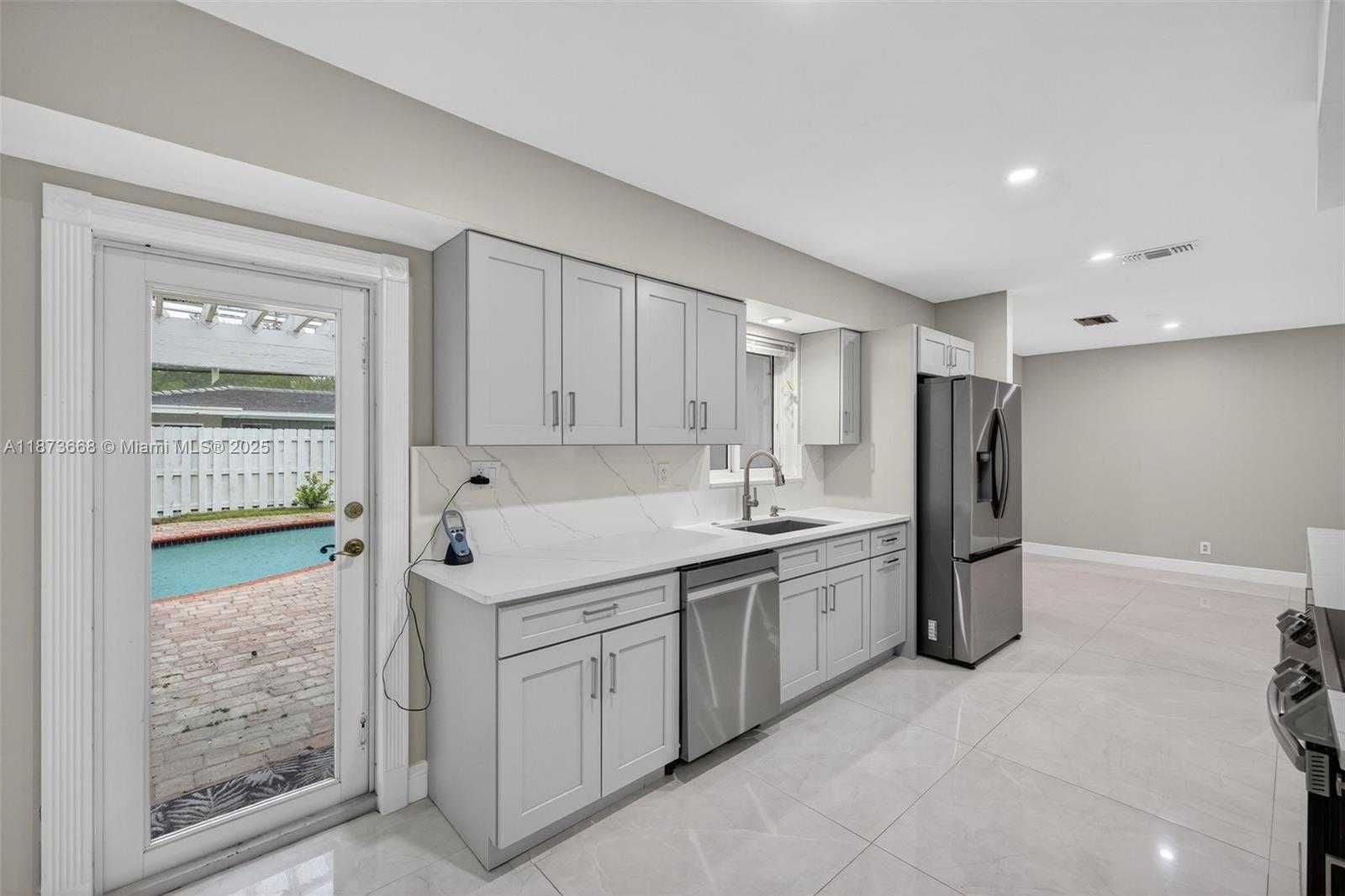 Small Image of 2201 NORTH EAST 52ND ST, Fort Lauderdale Number 21