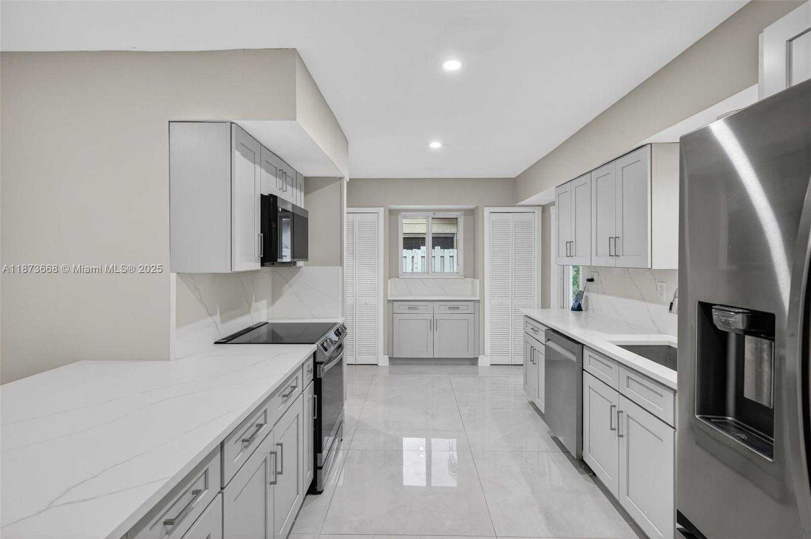 Small Image of 2201 NORTH EAST 52ND ST, Fort Lauderdale Number 24