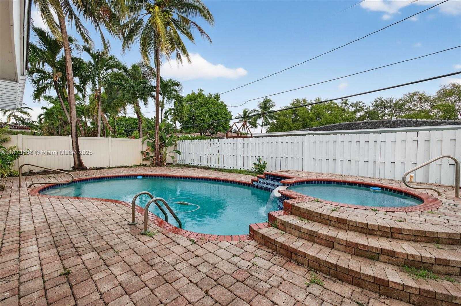 Small Image of 2201 NORTH EAST 52ND ST, Fort Lauderdale Number 30