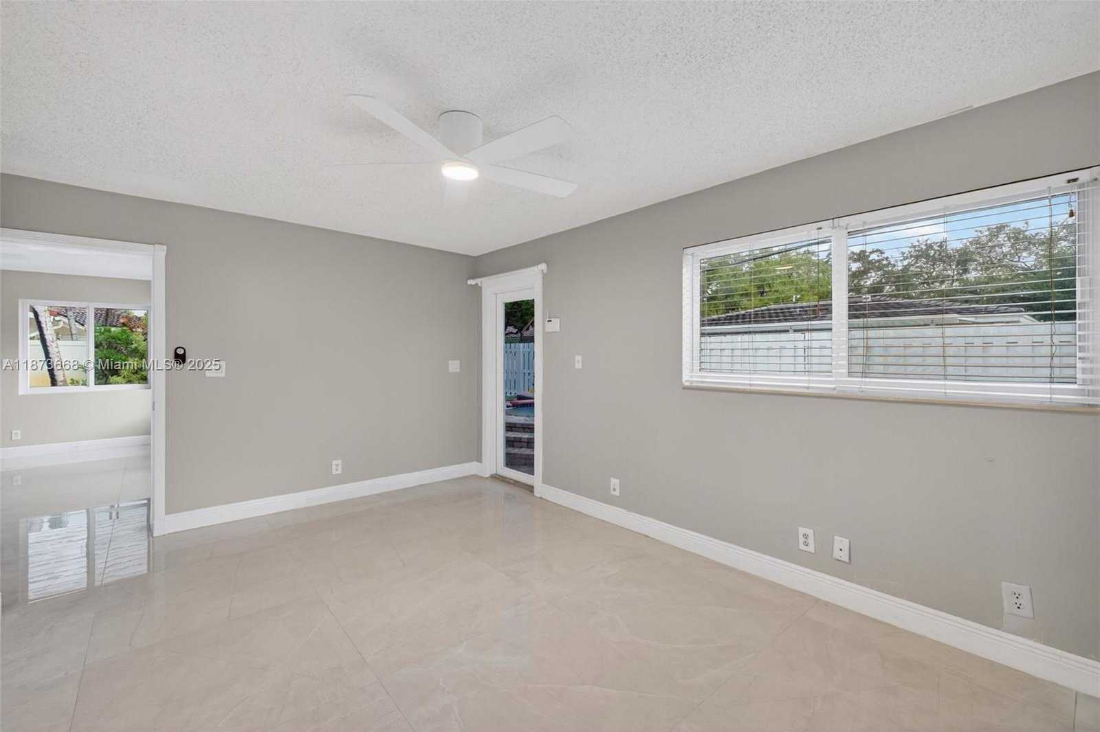 Small Image of 2201 NORTH EAST 52ND ST, Fort Lauderdale Number 35