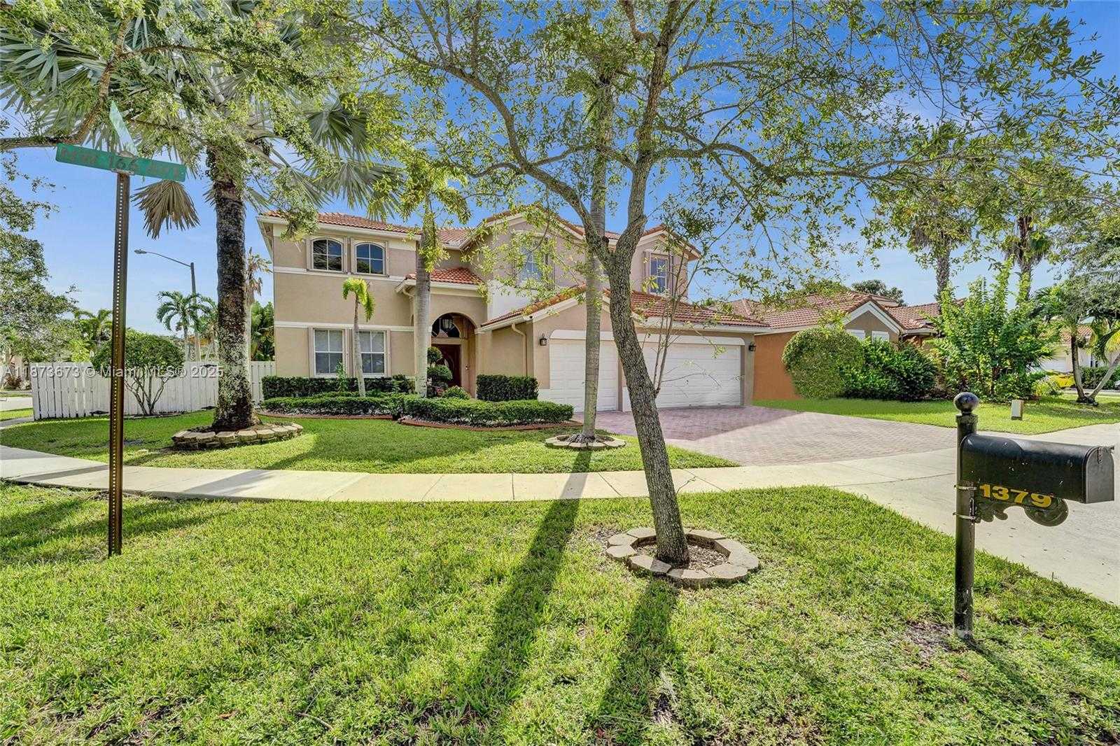 Small Image of 1379 NORTH WEST 166TH AVE, Pembroke Pines Number 2