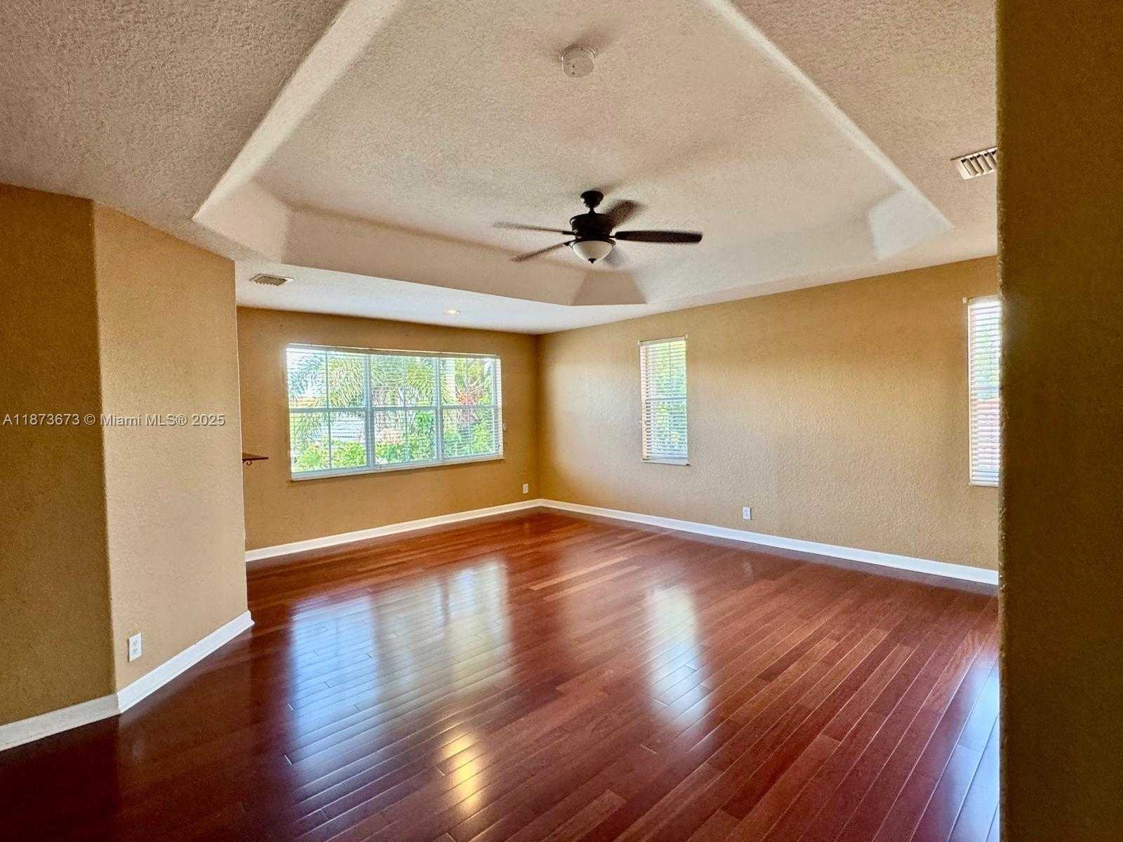 Small Image of 1379 NORTH WEST 166TH AVE, Pembroke Pines Number 9