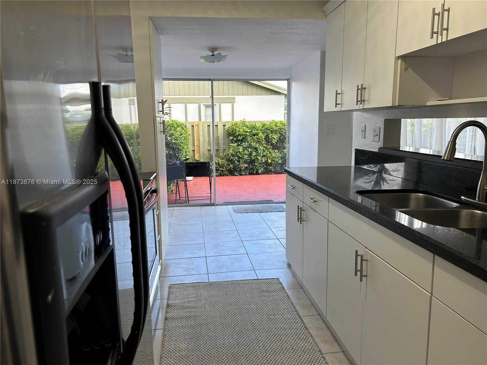 Small Image of 12024 SOUTH WEST 110TH ST CIR E #12024, Miami Number 18