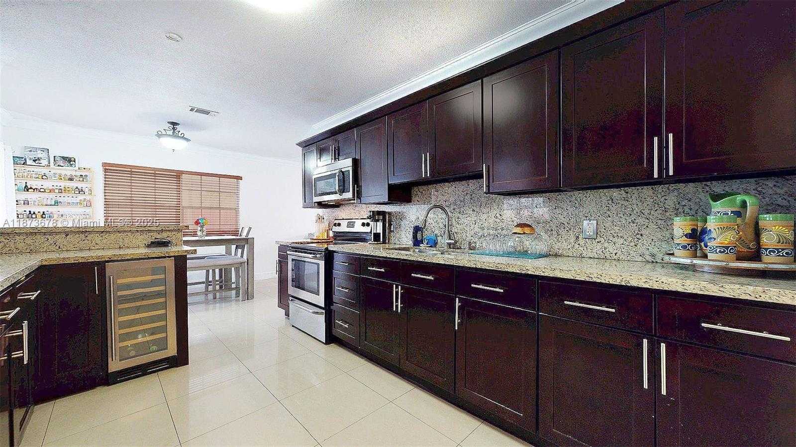 Small Image of 15340 SOUTH WEST 306TH ST #A, Homestead Number 7