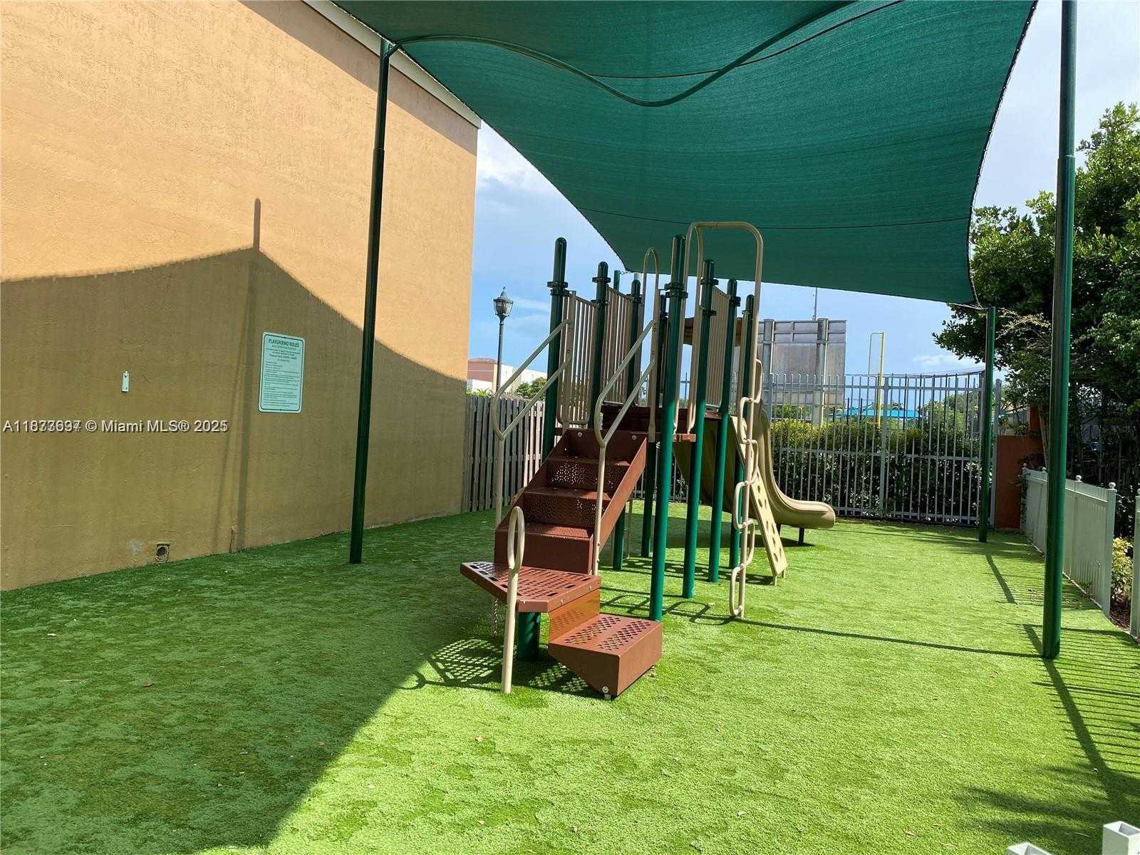 Small Image of 6141 NORTH WEST 115TH PL #352, Doral Number 34