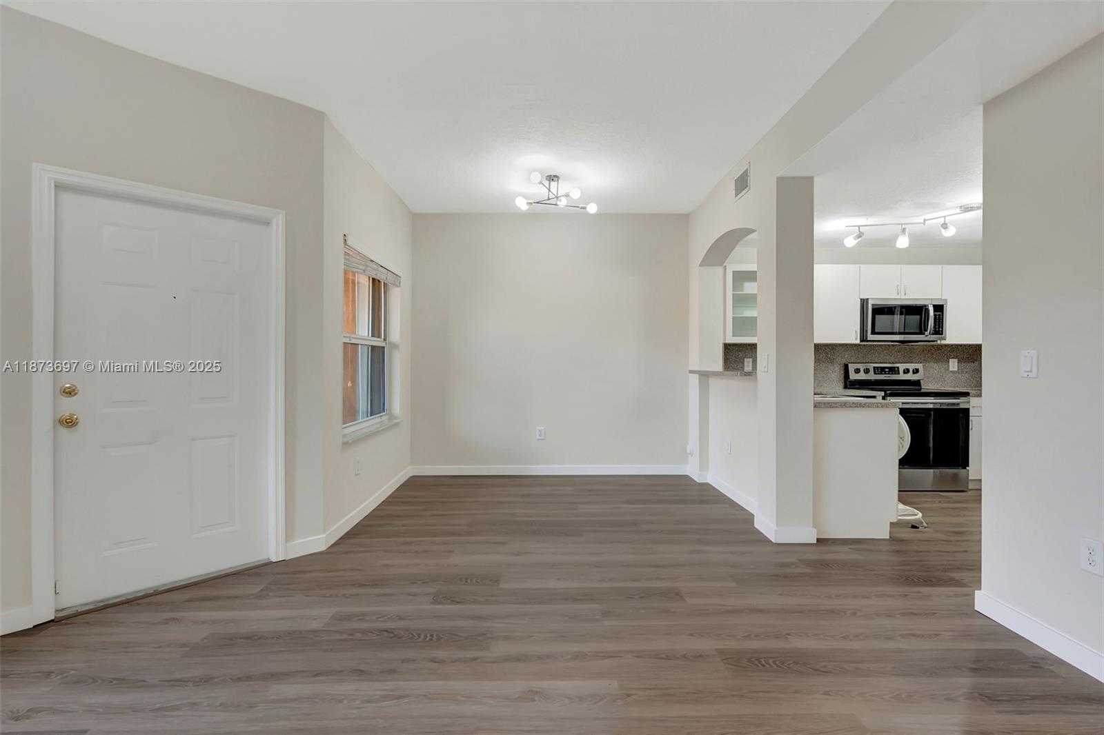 Small Image of 6141 NORTH WEST 115TH PL #352, Doral Number 8