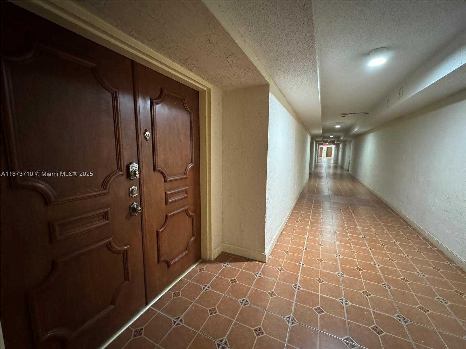 Small Image of 1300 SOUTH WEST 122ND AVE #210-2, Miami Number 3