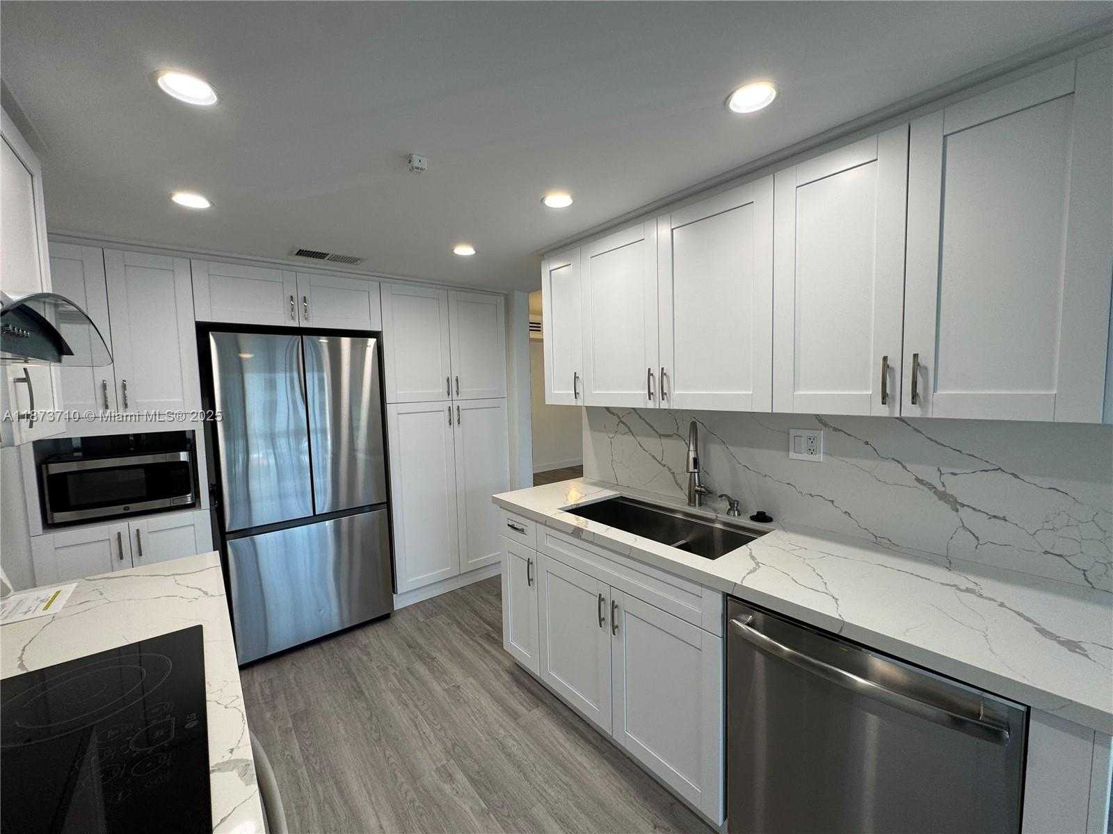 Small Image of 1300 SOUTH WEST 122ND AVE #210-2, Miami Number 4