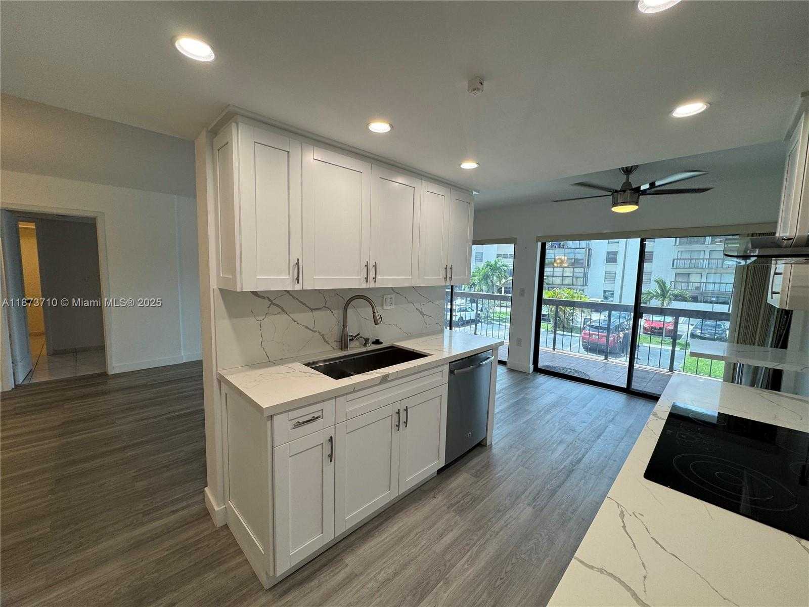 Small Image of 1300 SOUTH WEST 122ND AVE #210-2, Miami Number 6