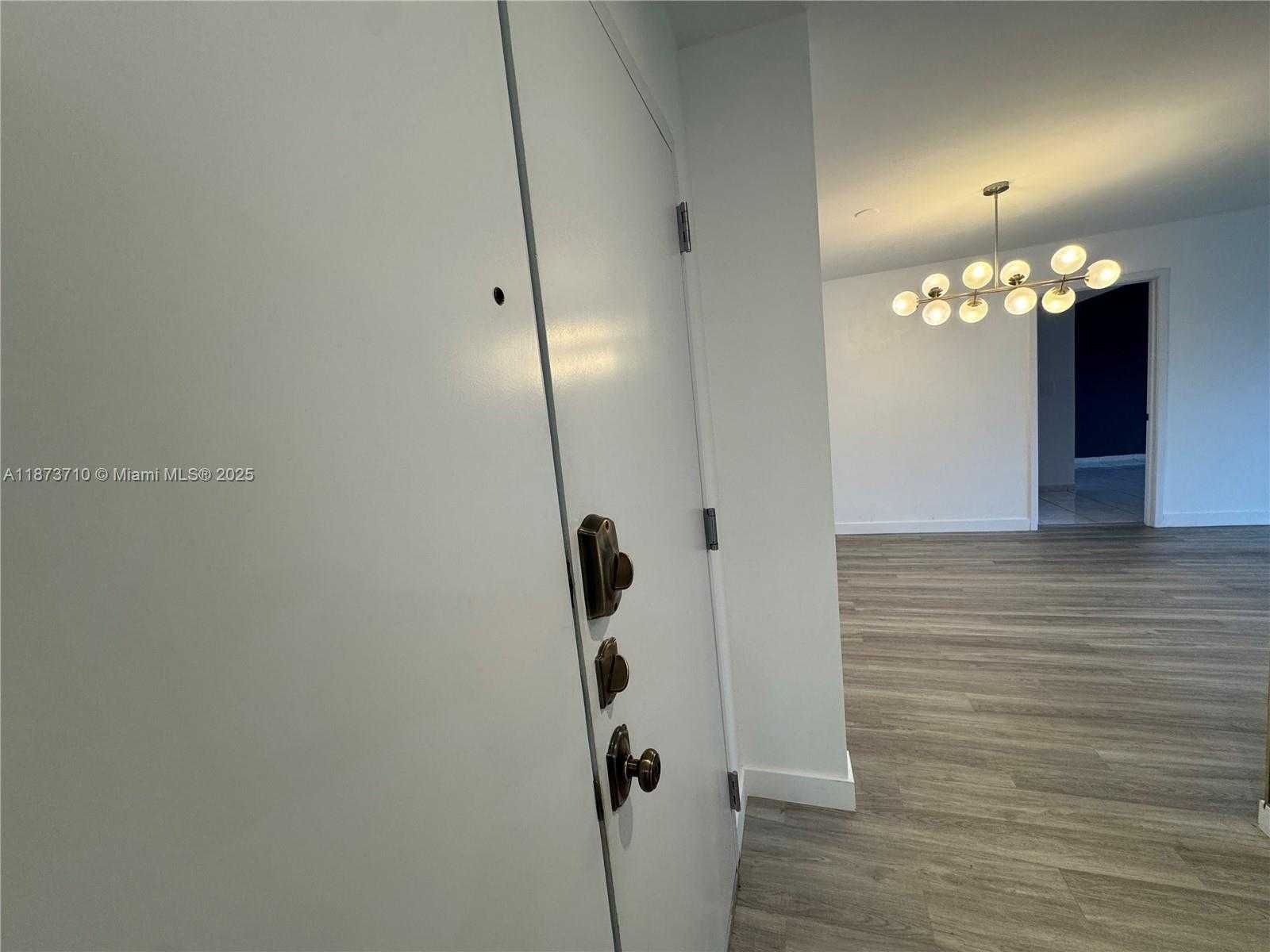 Small Image of 1300 SOUTH WEST 122ND AVE #210-2, Miami Number 7