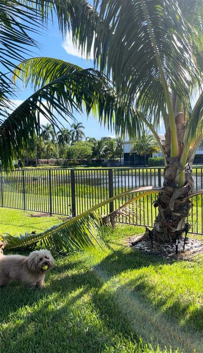 Small Image of 17267 WINDY POINTE LN #N/A, Boca Raton Number 23