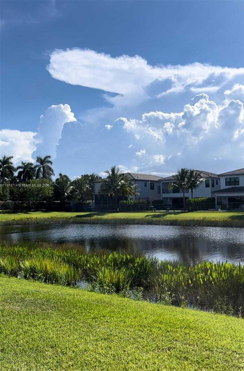 Small Image of 17267 WINDY POINTE LN #N/A, Boca Raton Number 24