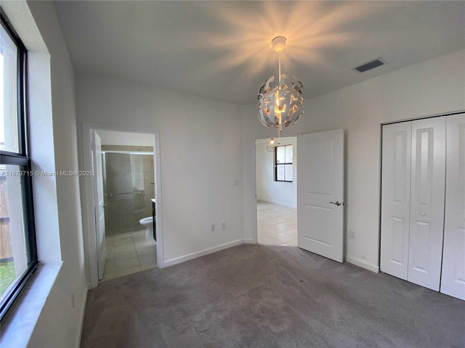 Small Image of 2424 SOUTH EAST 3RD ST, Homestead Number 10