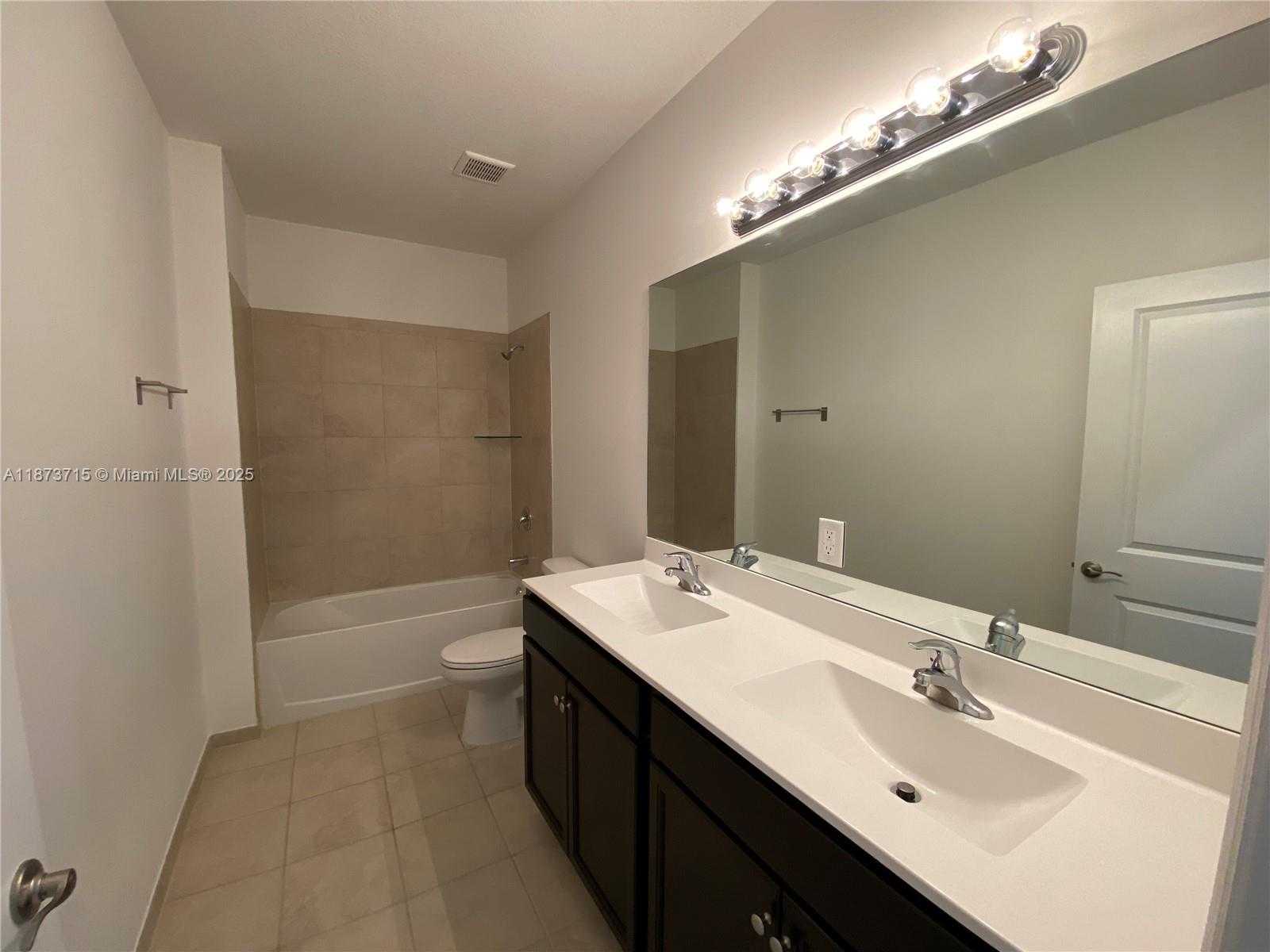 Small Image of 2424 SOUTH EAST 3RD ST, Homestead Number 16