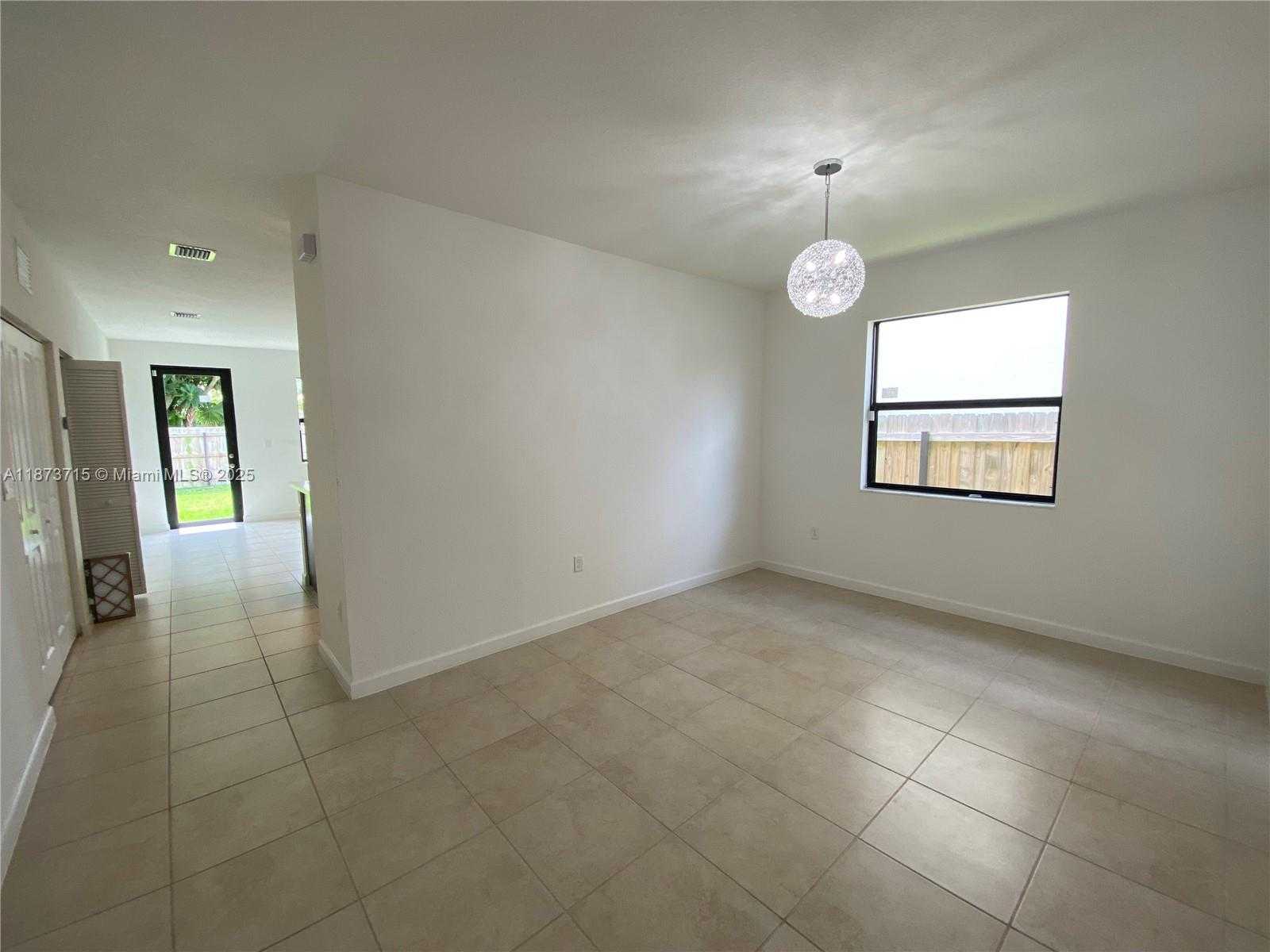 Small Image of 2424 SOUTH EAST 3RD ST, Homestead Number 25