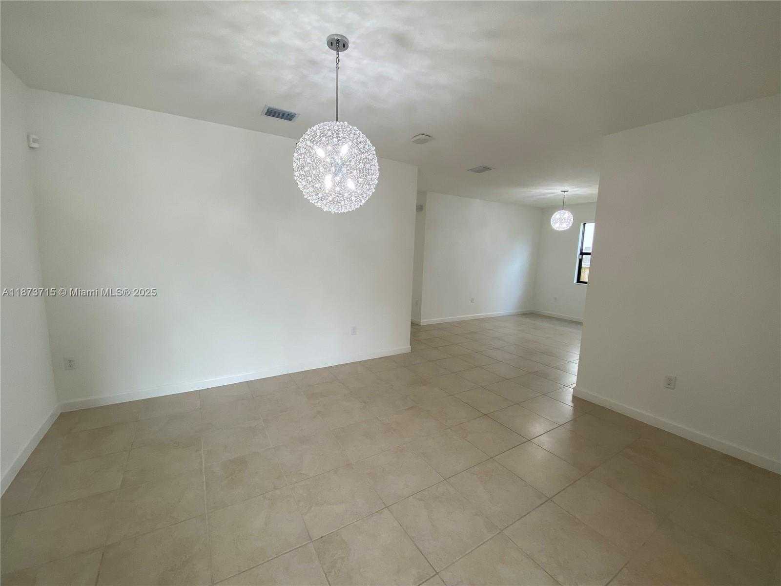Small Image of 2424 SOUTH EAST 3RD ST, Homestead Number 3