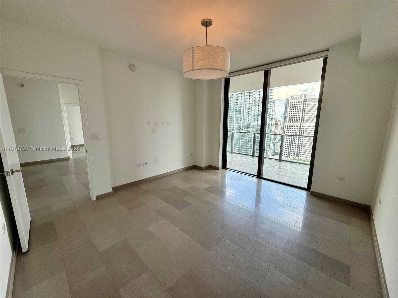 Small Image of 88 SE 7th St, Miami, FL 33131, USA Number 13