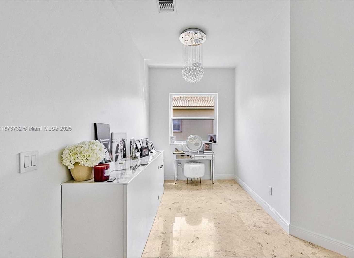 Small Image of 1500 SOUTH WEST 171ST TER, Pembroke Pines Number 24