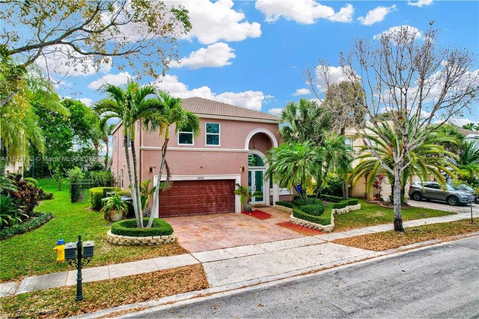 Small Image of 1500 SOUTH WEST 171ST TER, Pembroke Pines Number 3