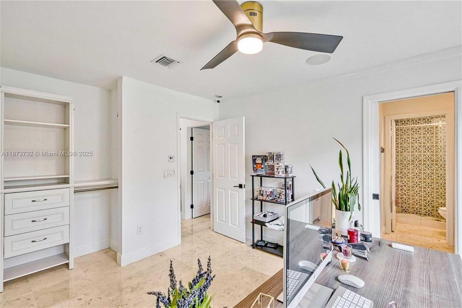 Small Image of 1500 SOUTH WEST 171ST TER, Pembroke Pines Number 35
