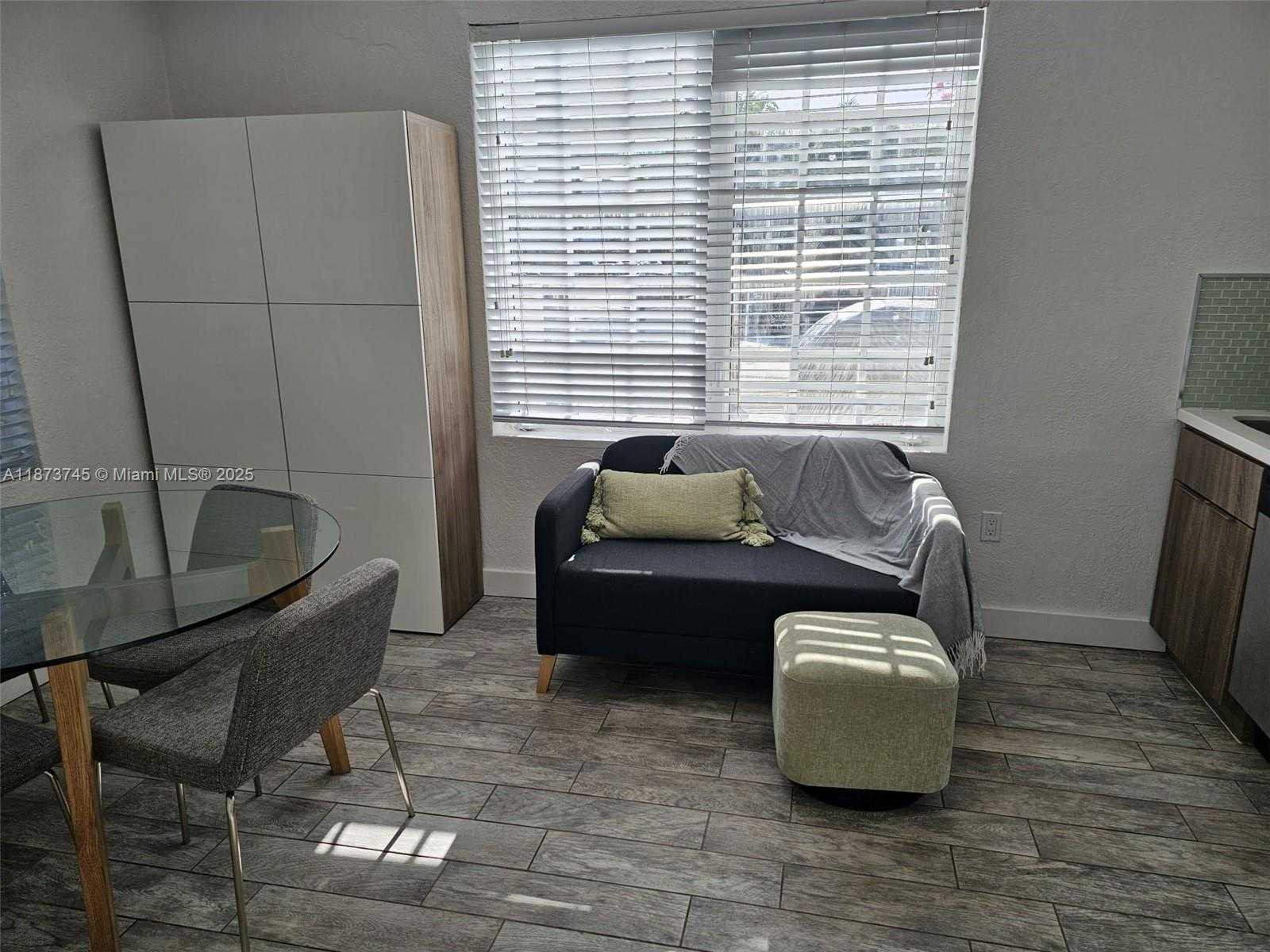 Small Image of 741 15TH ST #1, Miami Beach Number 12