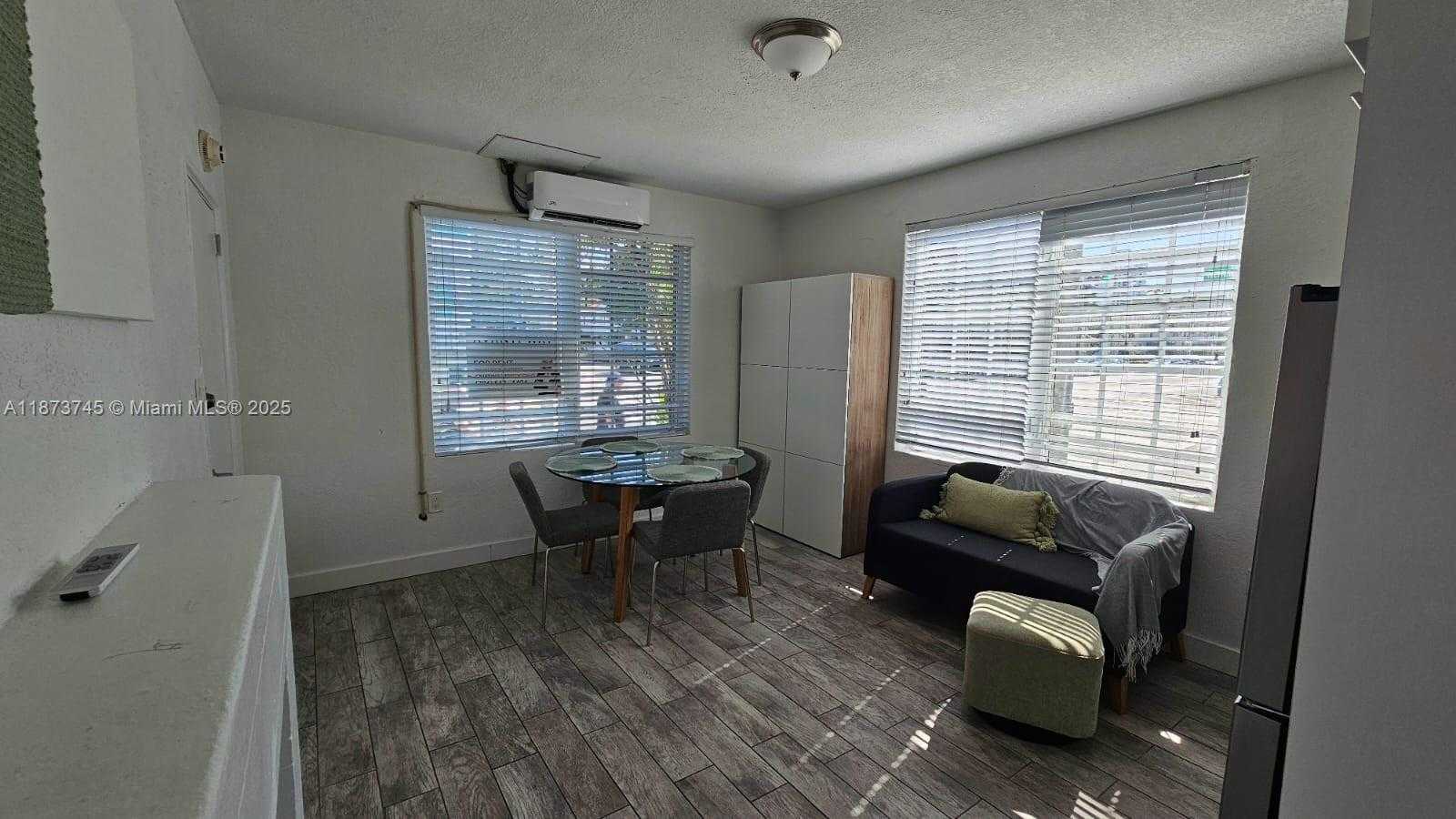 Small Image of 741 15TH ST #1, Miami Beach Number 16