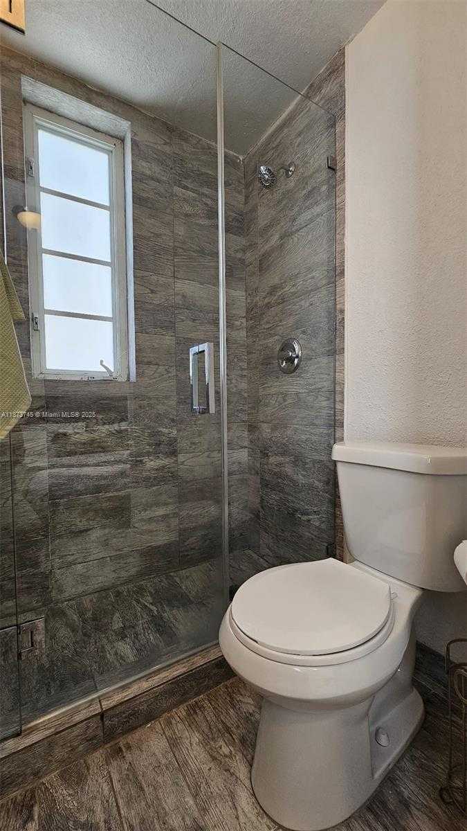Small Image of 741 15TH ST #1, Miami Beach Number 32
