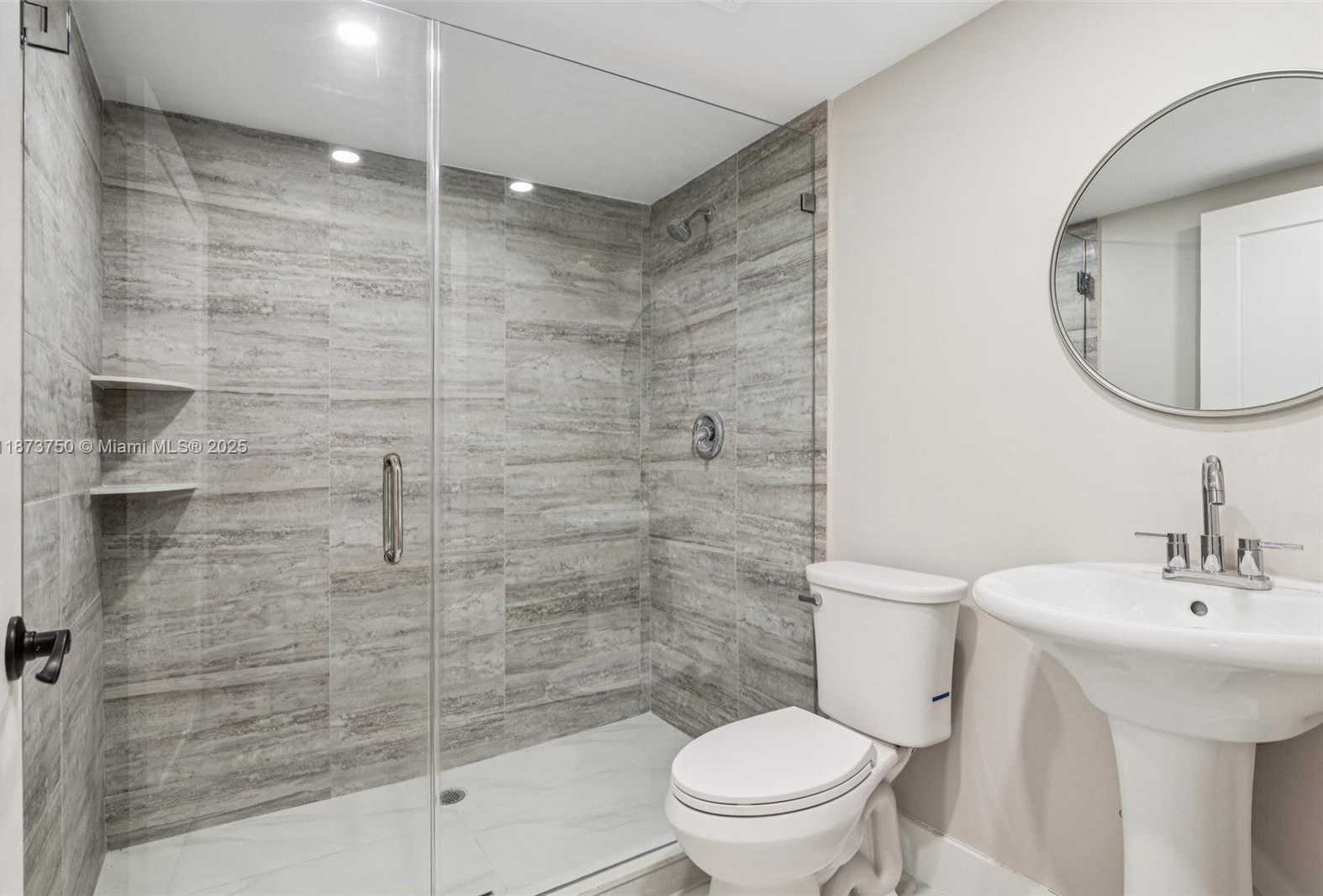 Small Image of 20 WEST TROPICAL WAY, Plantation Number 54
