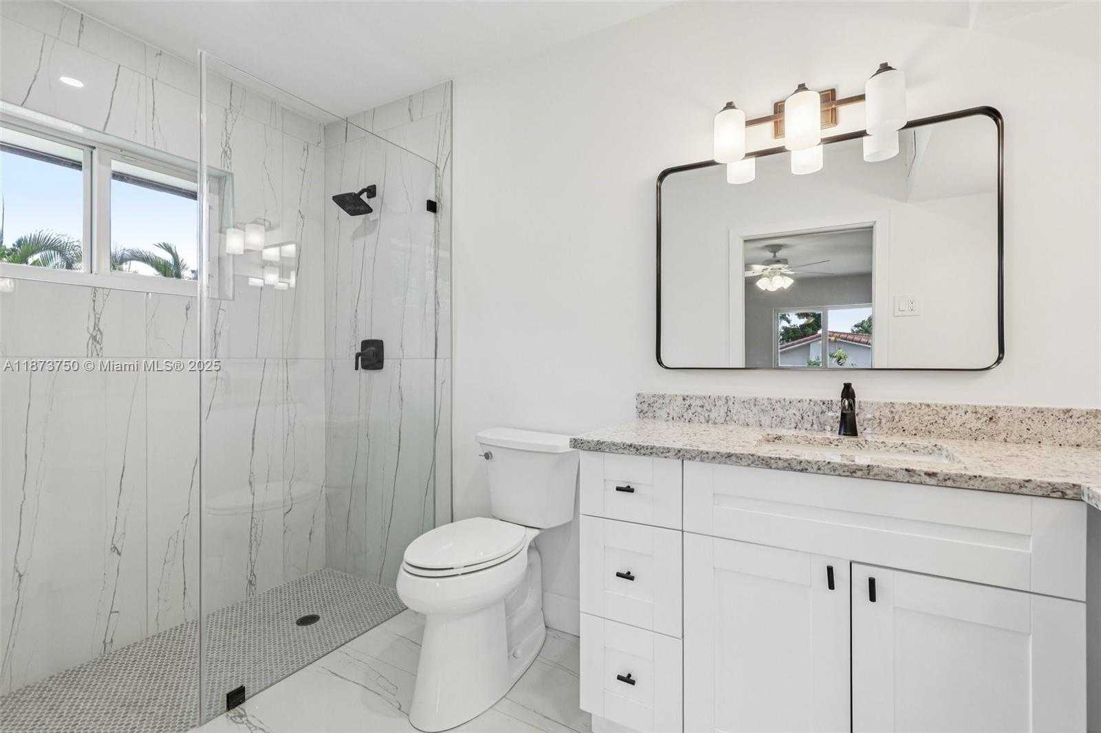 Small Image of 20 WEST TROPICAL WAY, Plantation Number 60