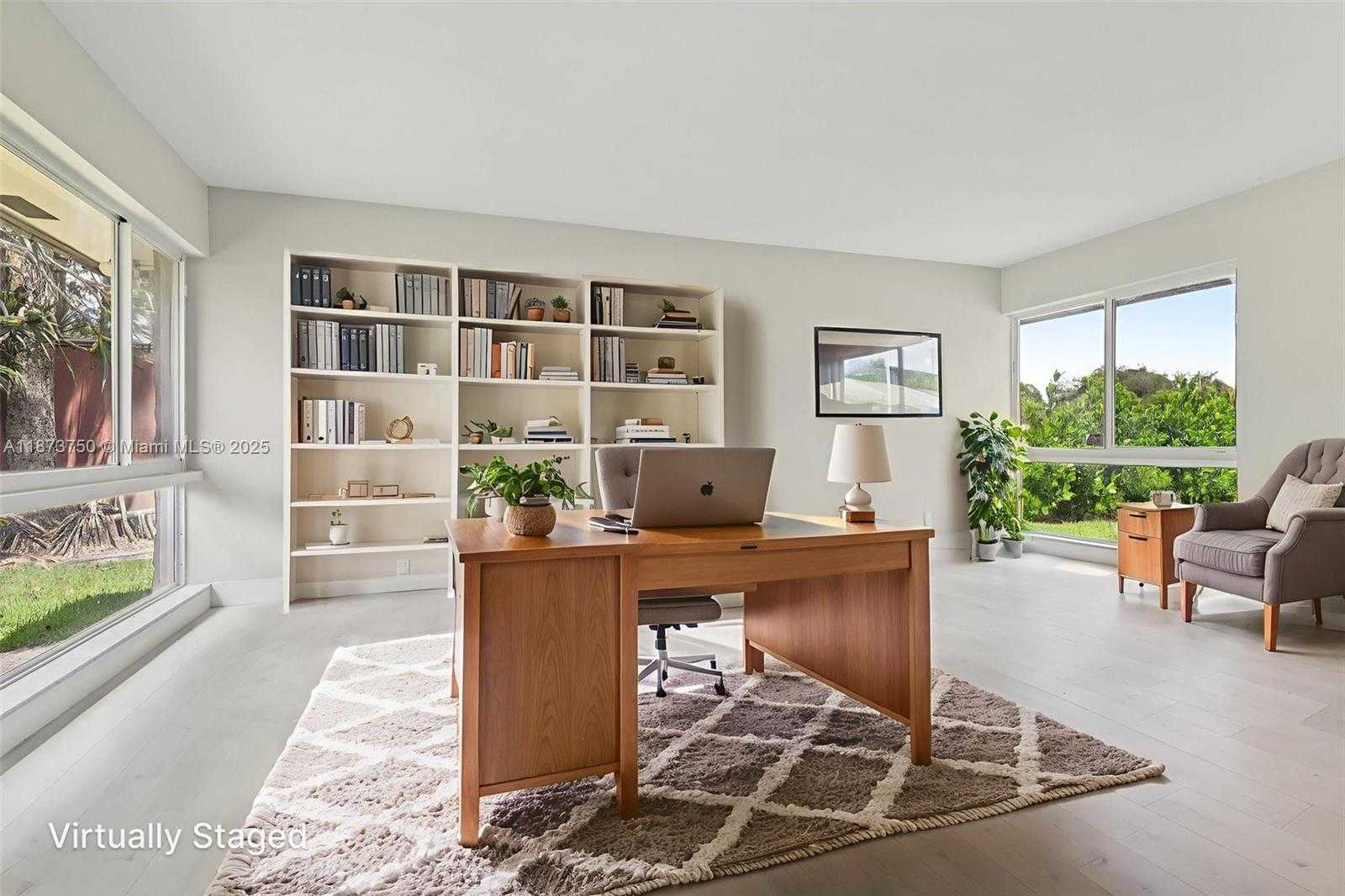 Small Image of 20 WEST TROPICAL WAY, Plantation Number 88