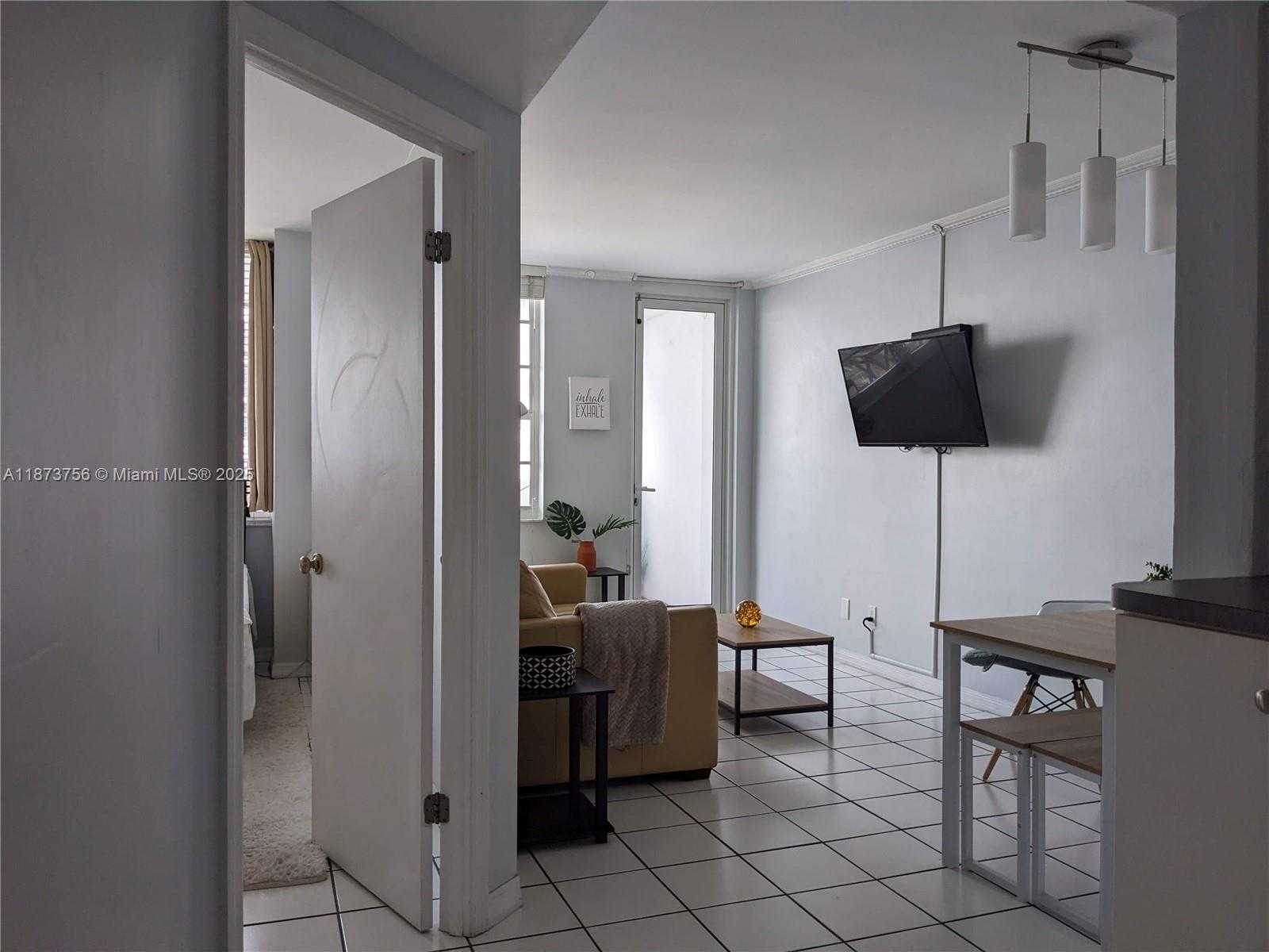 Small Image of 100 LINCOLN RD #904, Miami Beach Number 10