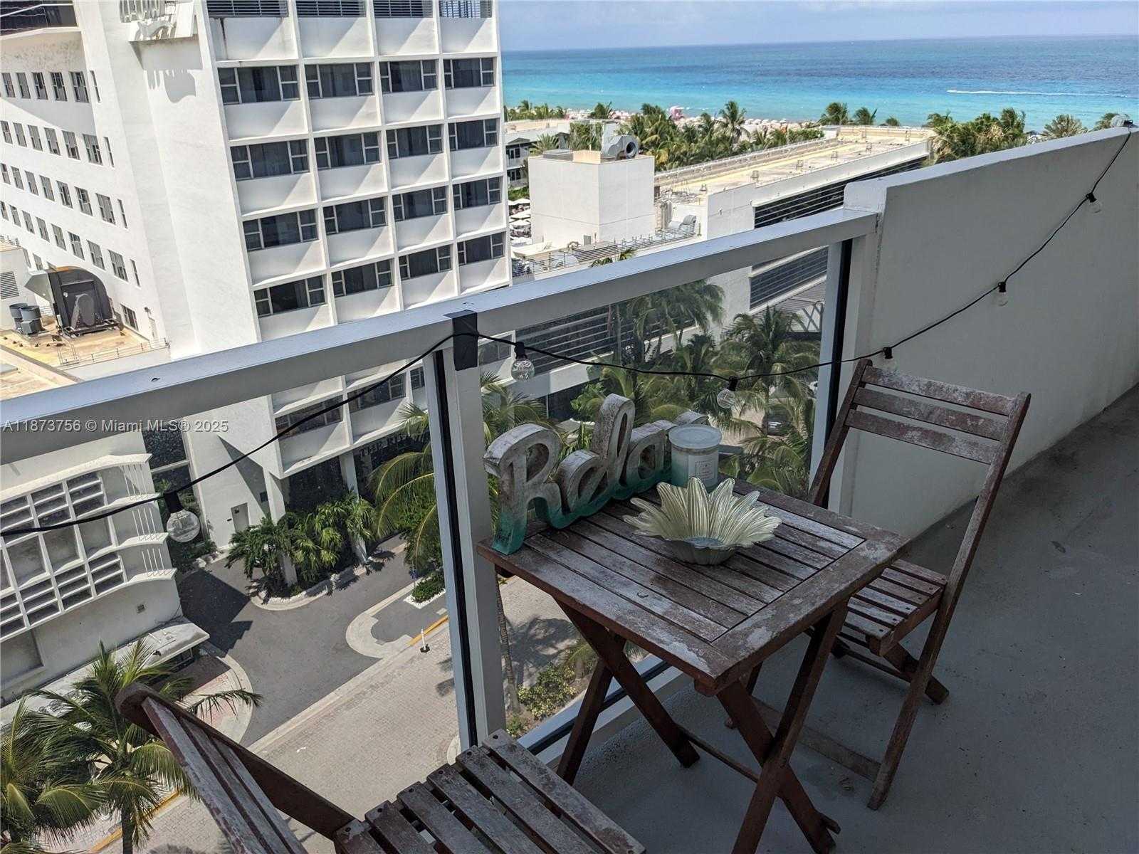 Small Image of 100 LINCOLN RD #904, Miami Beach Number 4