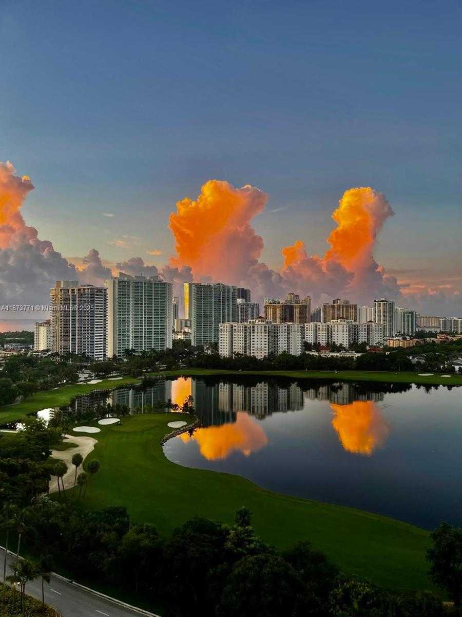 Small Image of 3731 NORTH COUNTRY CLUB DR #1926, Aventura Number 28