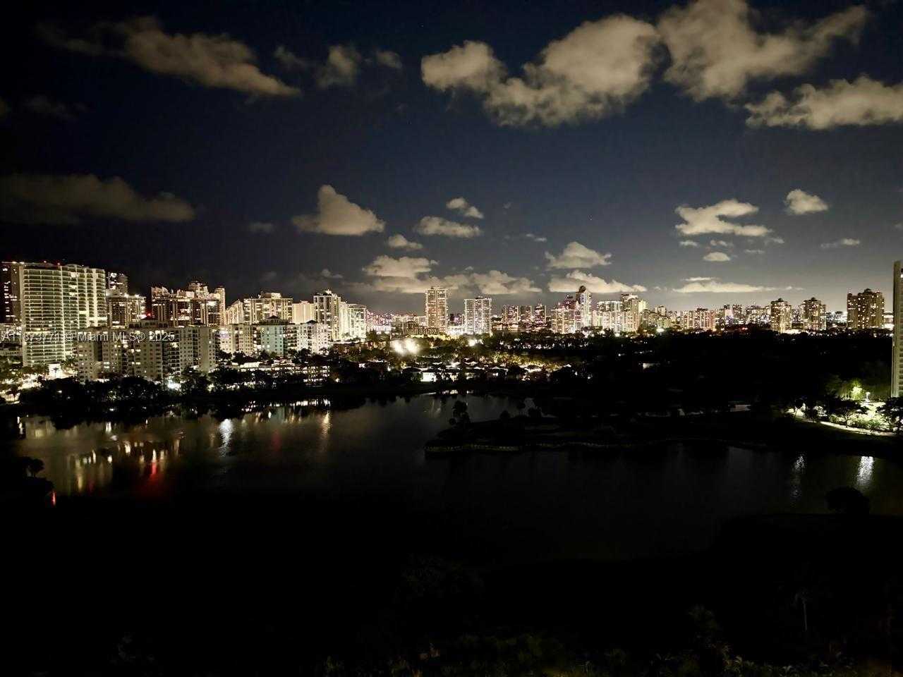 Small Image of 3731 NORTH COUNTRY CLUB DR #1926, Aventura Number 29
