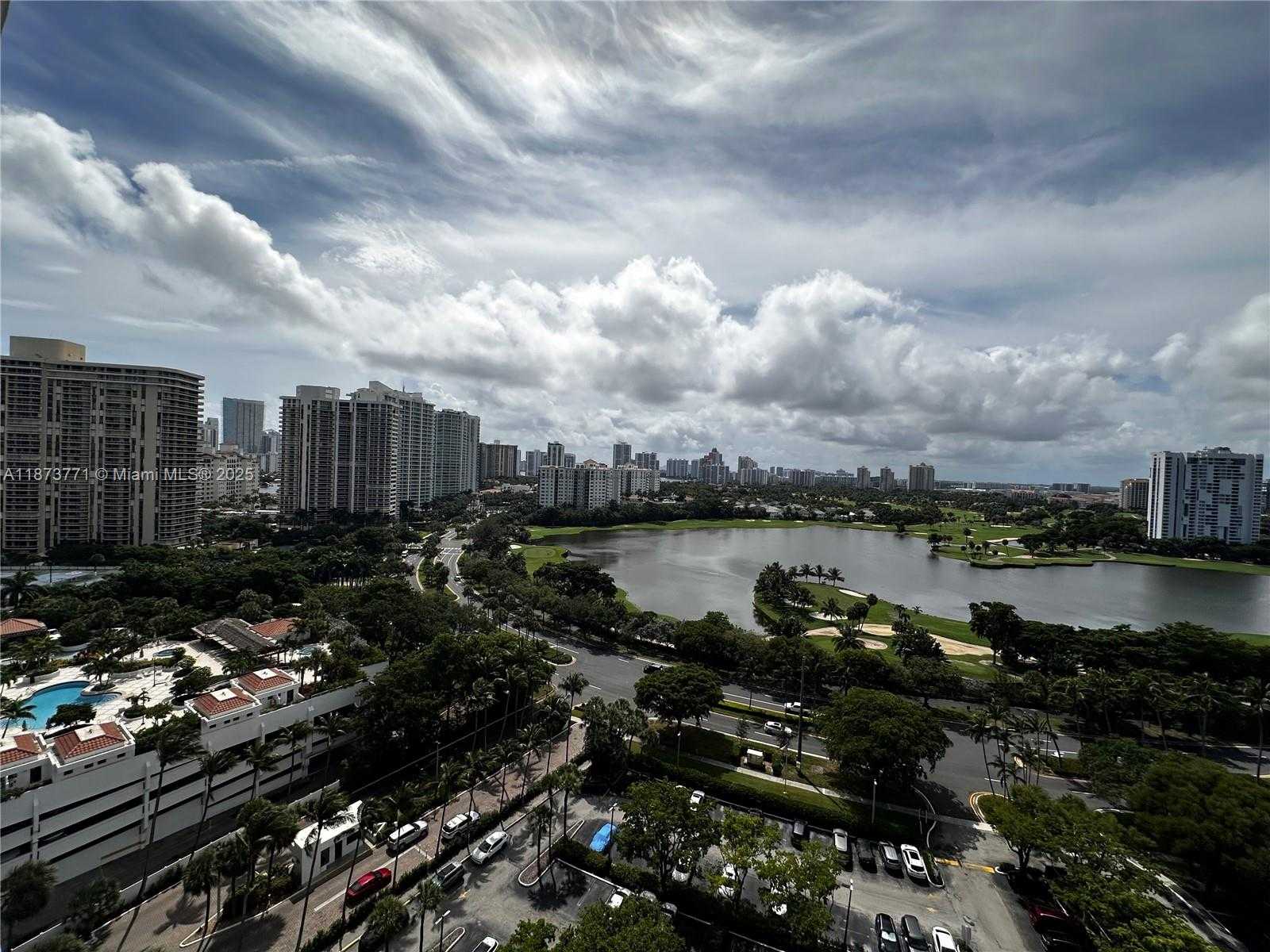 Small Image of 3731 NORTH COUNTRY CLUB DR #1926, Aventura Number 30