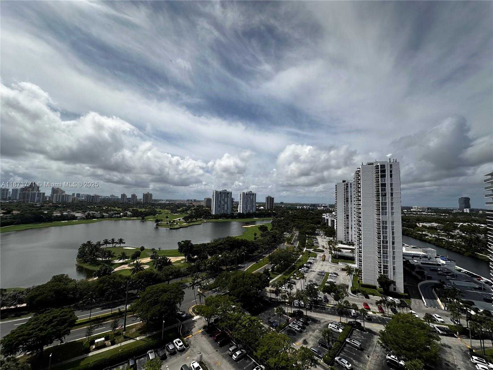 Small Image of 3731 NORTH COUNTRY CLUB DR #1926, Aventura Number 31