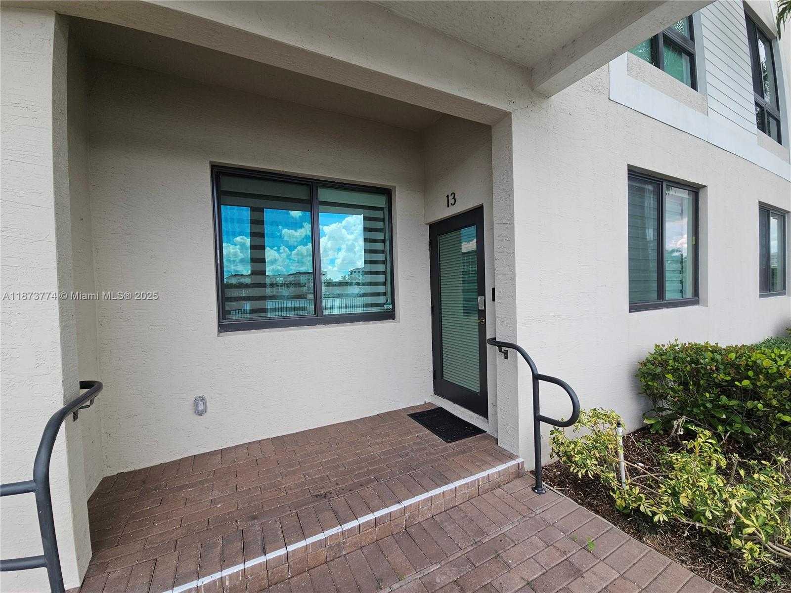 Small Image of 4640 NORTH WEST 84TH AVE #13, Doral Number 2