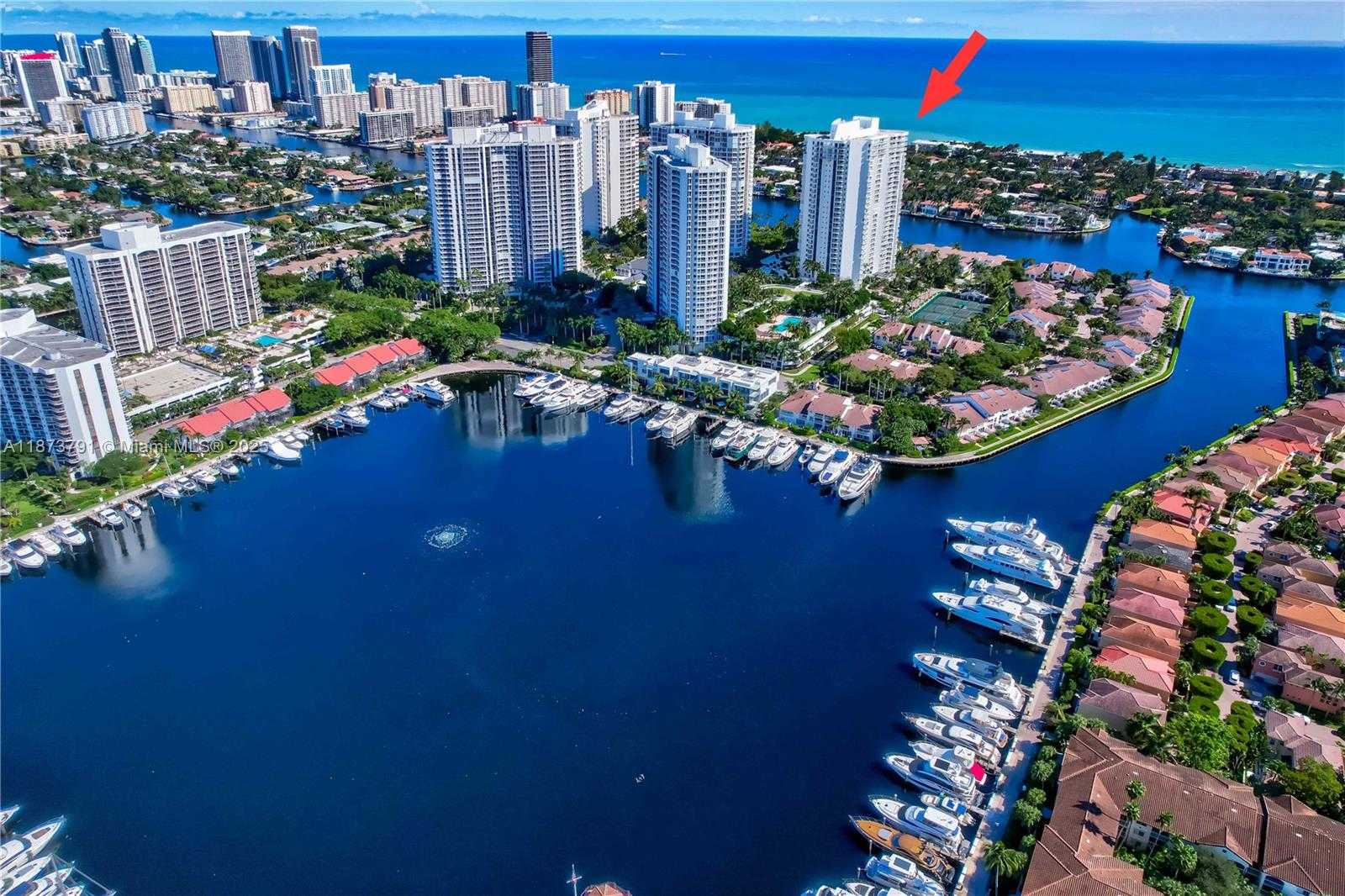 Small Image of 21050 POINT PL #605, Aventura Number 30
