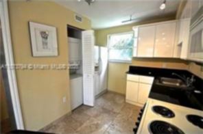 Small Image of 1005 8TH ST #PH-2, Miami Beach Number 10
