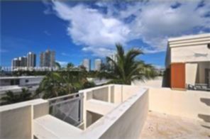 Small Image of 1005 8TH ST #PH-2, Miami Beach Number 25