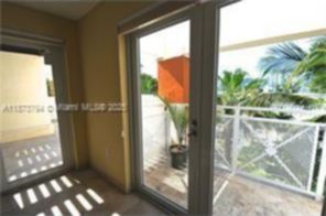 Small Image of 1005 8TH ST #PH-2, Miami Beach Number 4