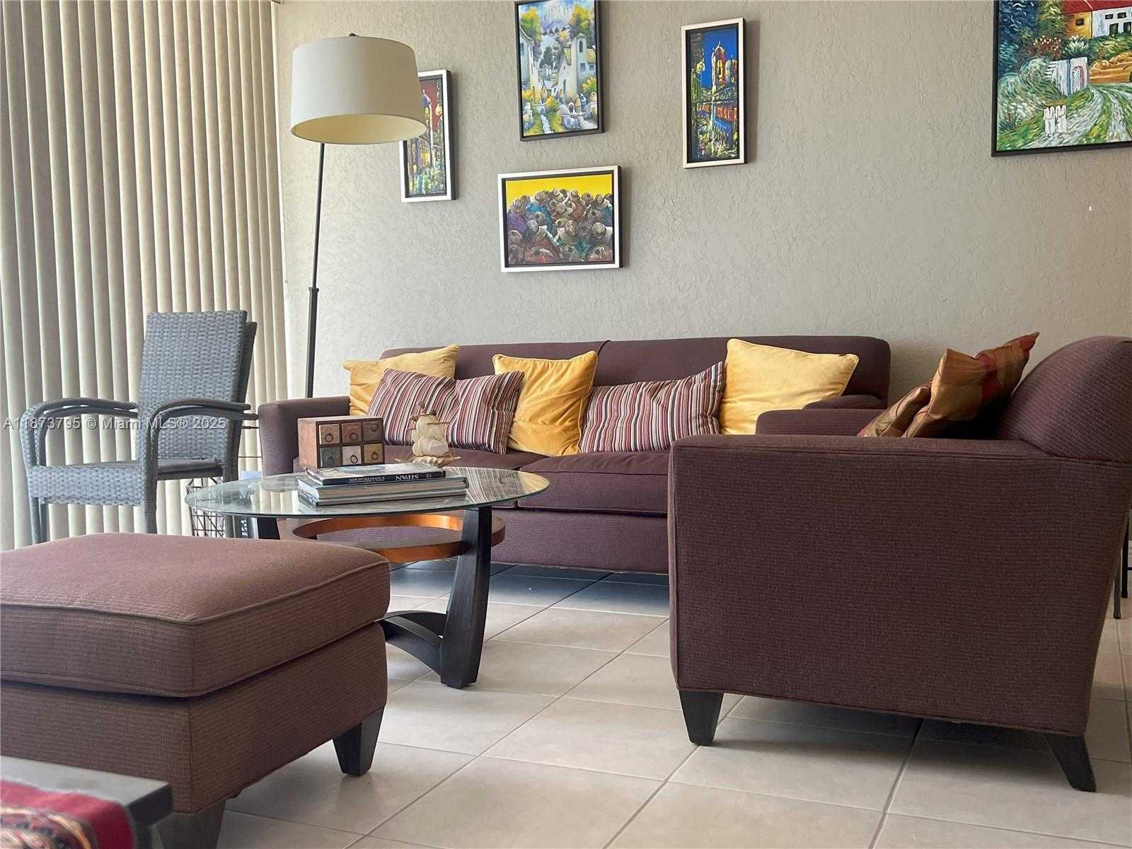 Small Image of 18051 BISCAYNE BLVD #1403, Aventura Number 19